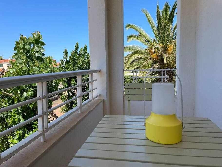 Macarella Apatamento Con Piscina Leilighet Cala'N Blanes  Eksteriør bilde
